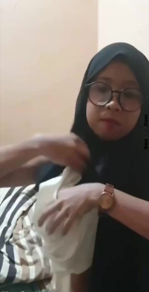 Bokep Indo Open BO Wanita Berjilbab