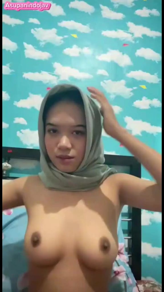 Ganis Hijab Asupanindojav (12)